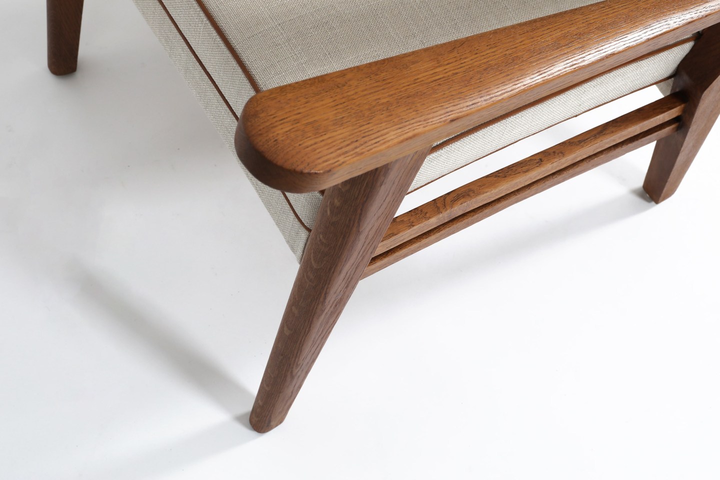 image of pair of chairs