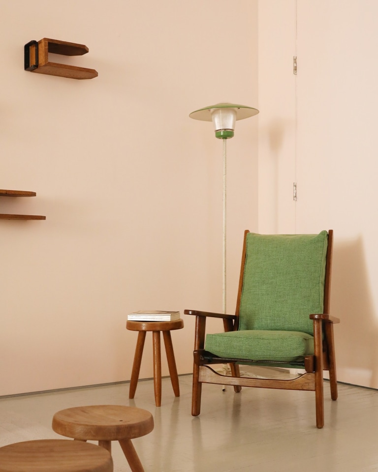 On The Floor | Summer Display