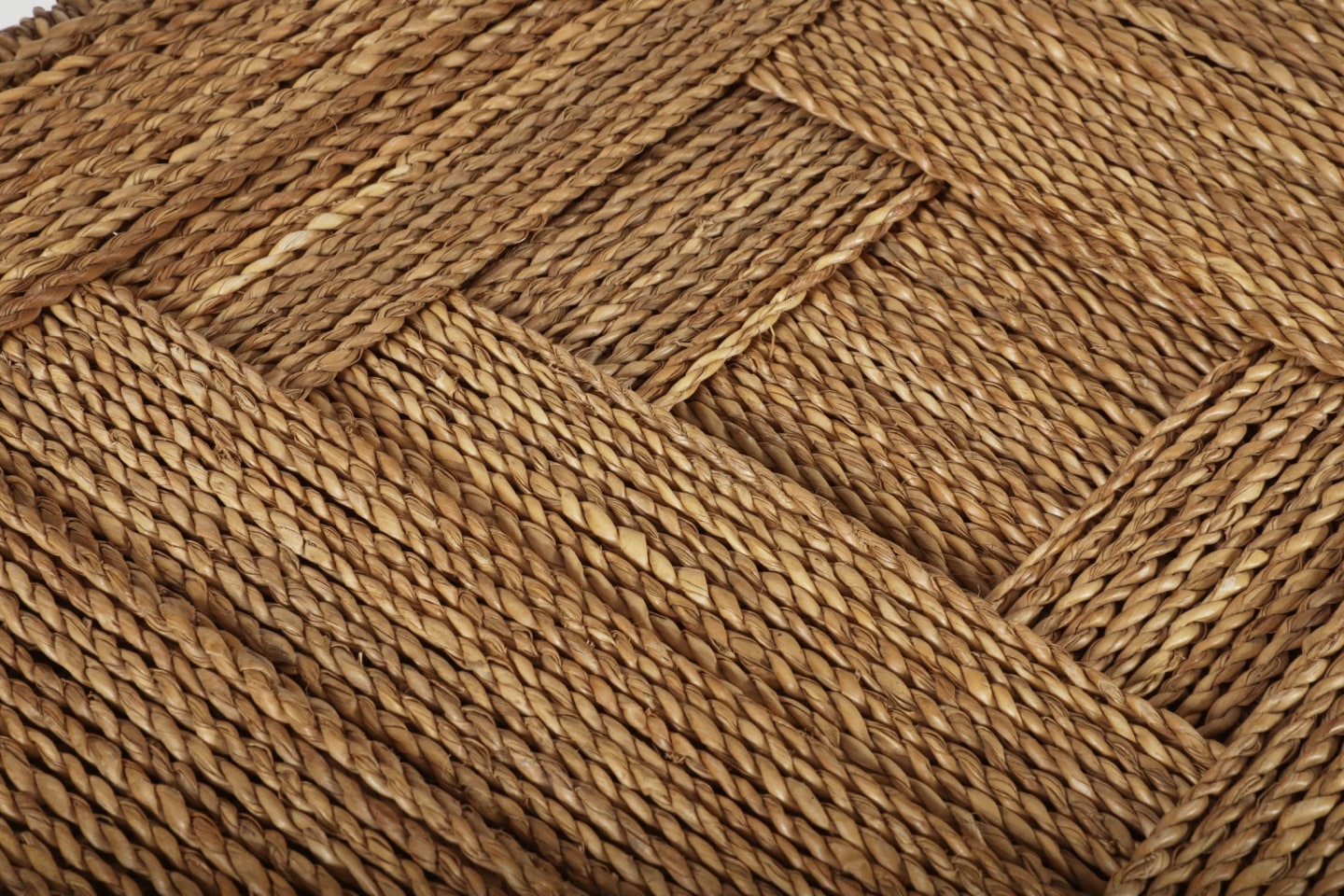 Francis Jourdain (1876 - 1958) Pair of armchairs, 1930 _Detail of chair seat