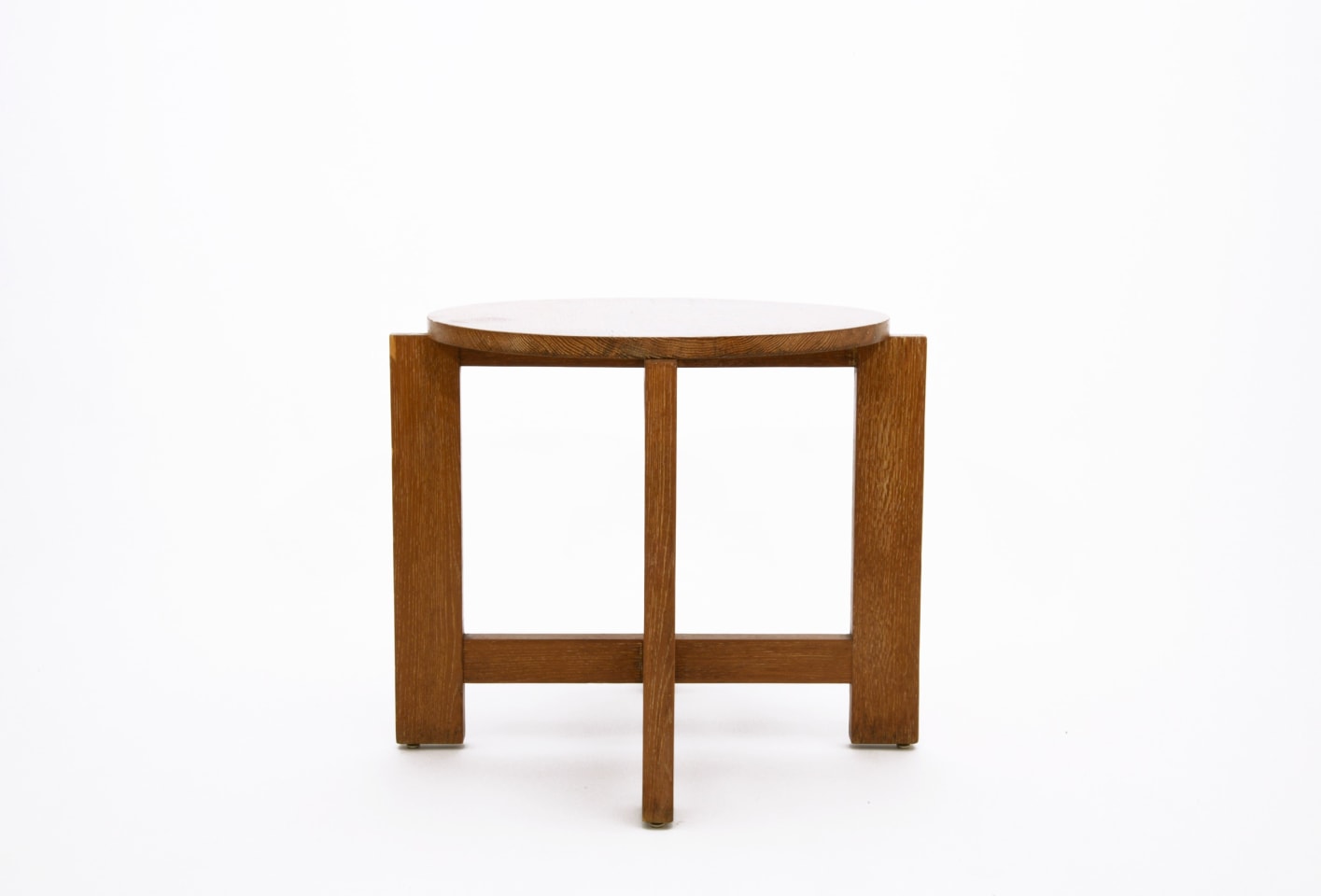 Colette Gu&eacute;den's side table front straight view