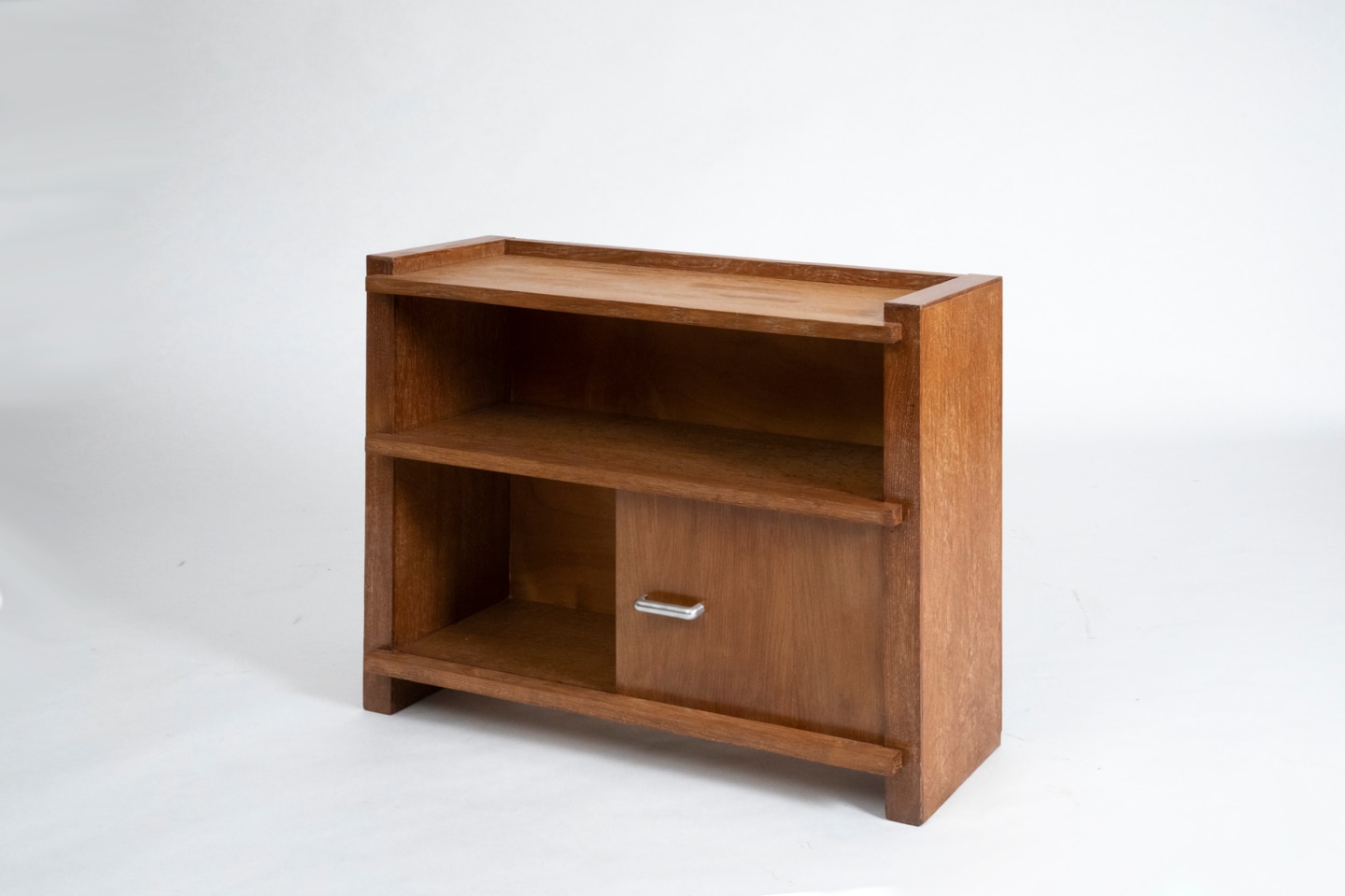 image of small cabinet