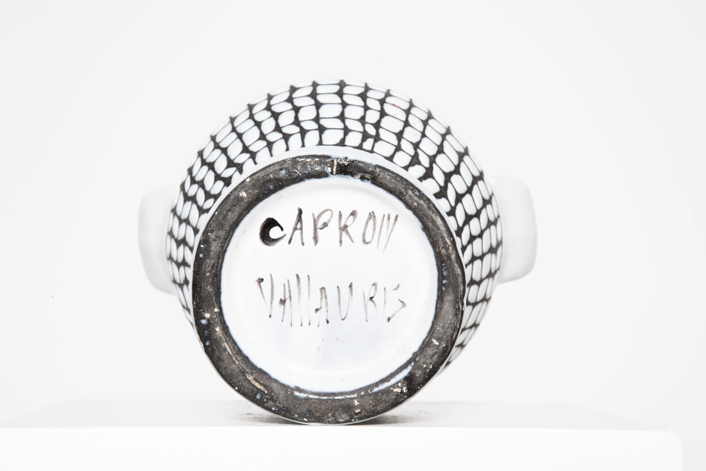 Roger Capron's ceramic vase detail of signature on bottom