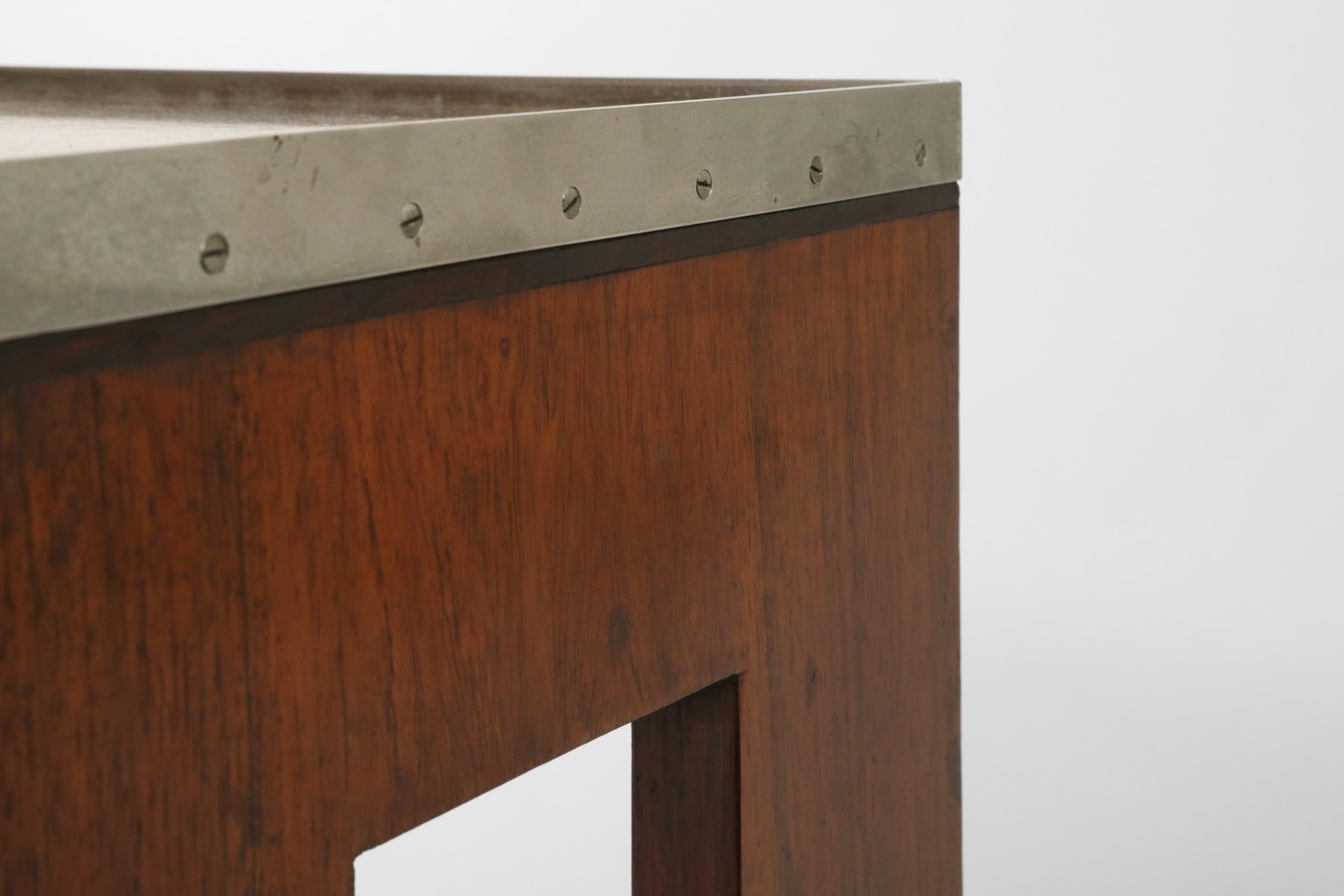 Michel Dufet Side table, c.1930_close up on tabletop corner