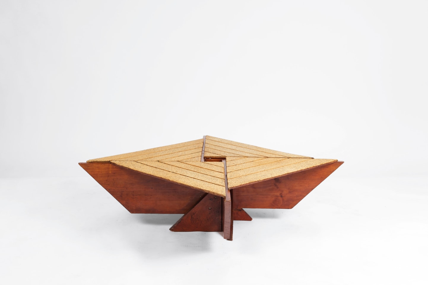 Herv&eacute; Baley's coffee table full view