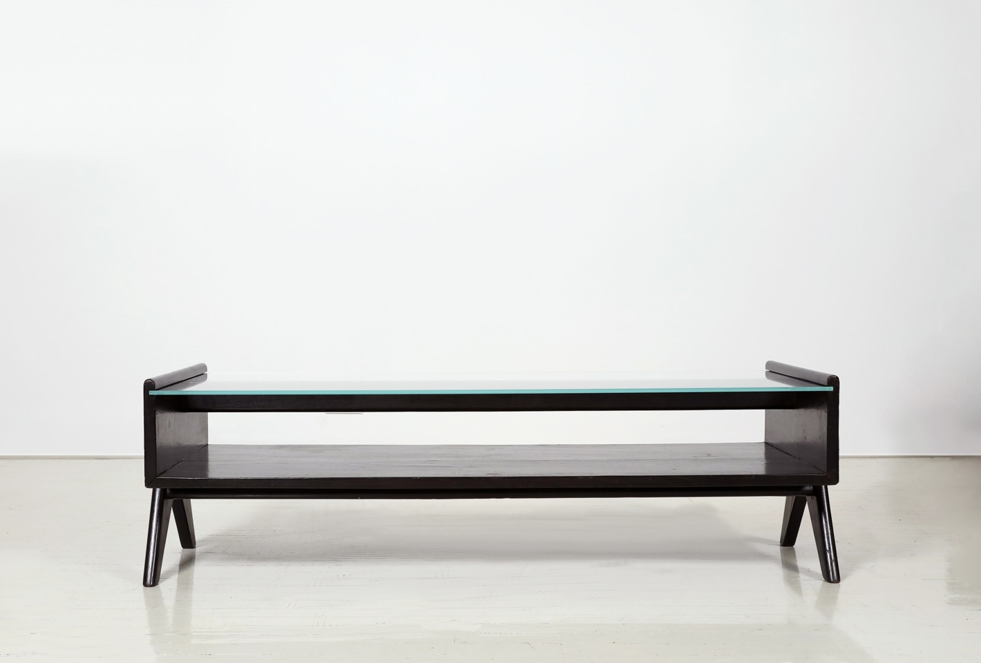 image of pierre jeanneret coffee table