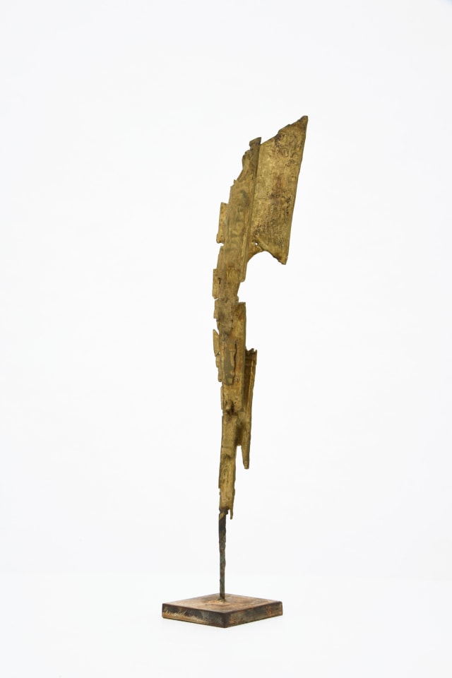 Michel Guino's abstract composition sculpture side view