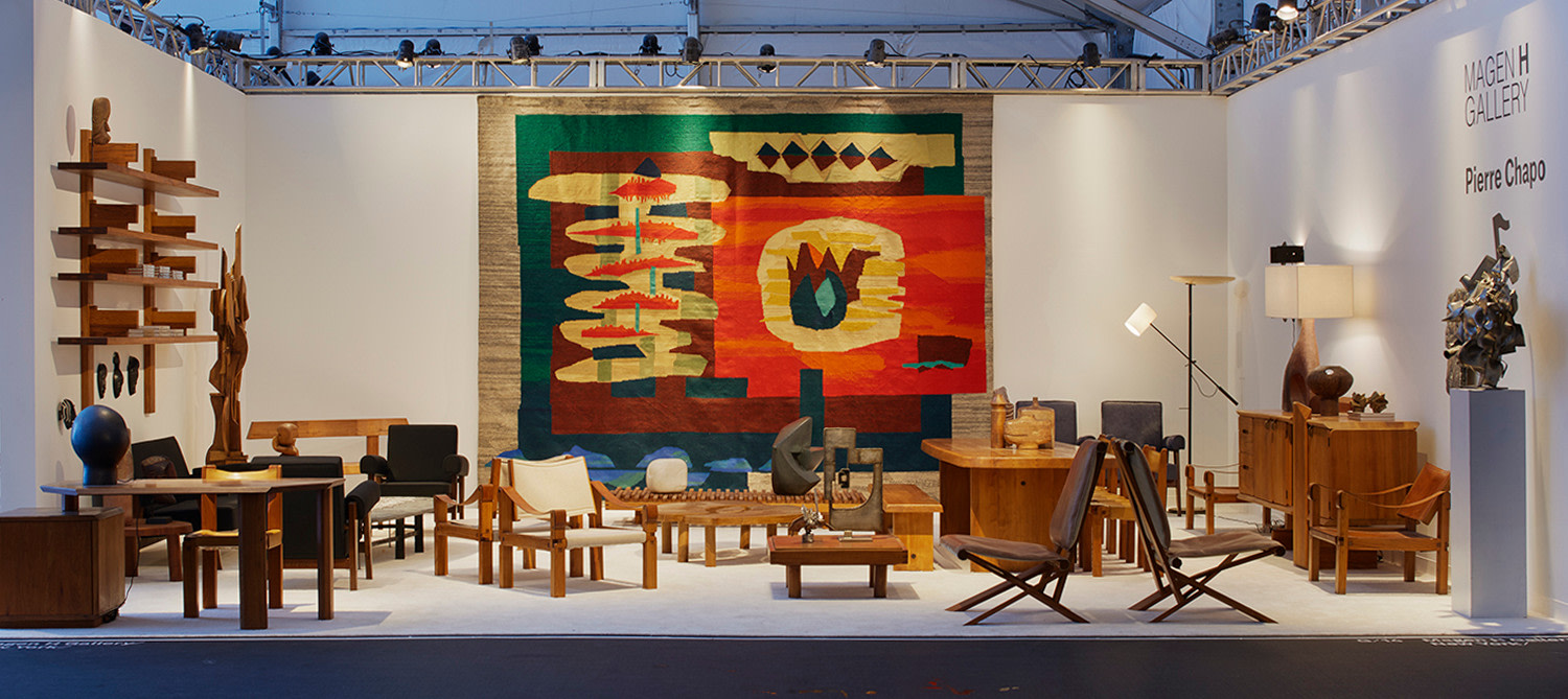 Full installation image of booth