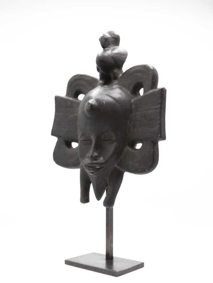 Roger Capron's ceramic mask diagonal view