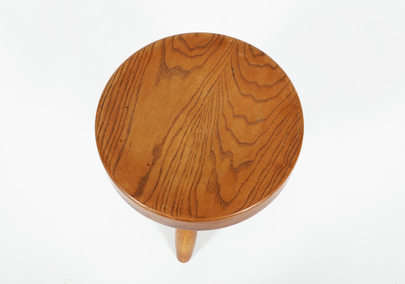 Charlotte Perriand's low stool, aerial view of top