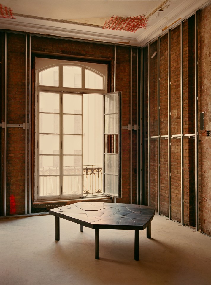 Studio Giancarlo Valle's Martha table, full view