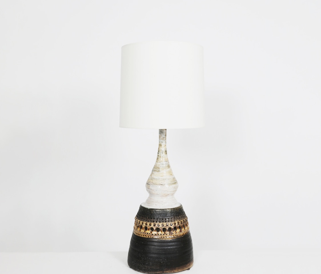 image of table lamp