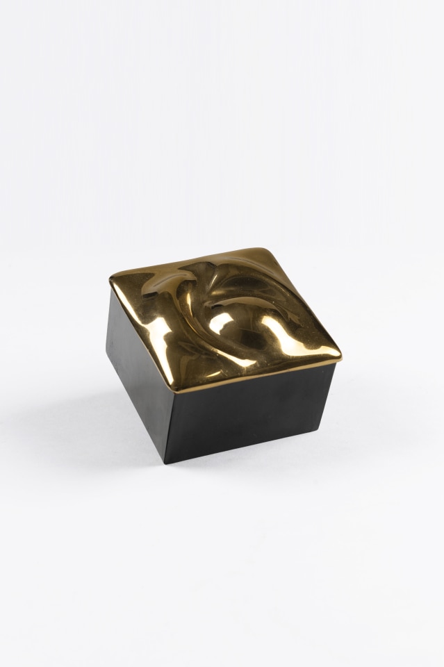 Michel Jaubert's box, full diagonal view