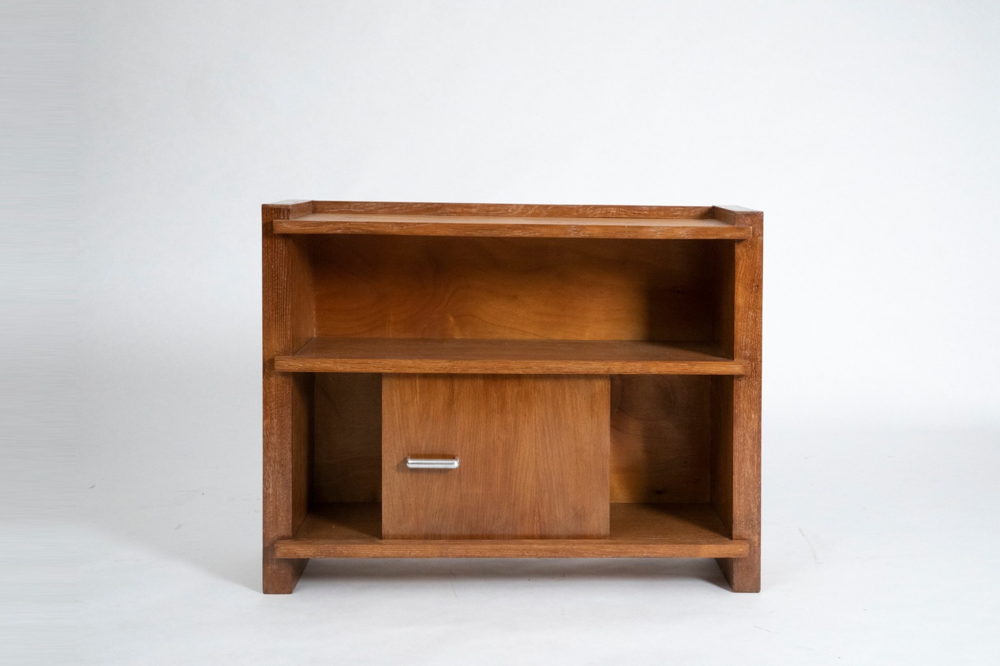 image of small cabinet