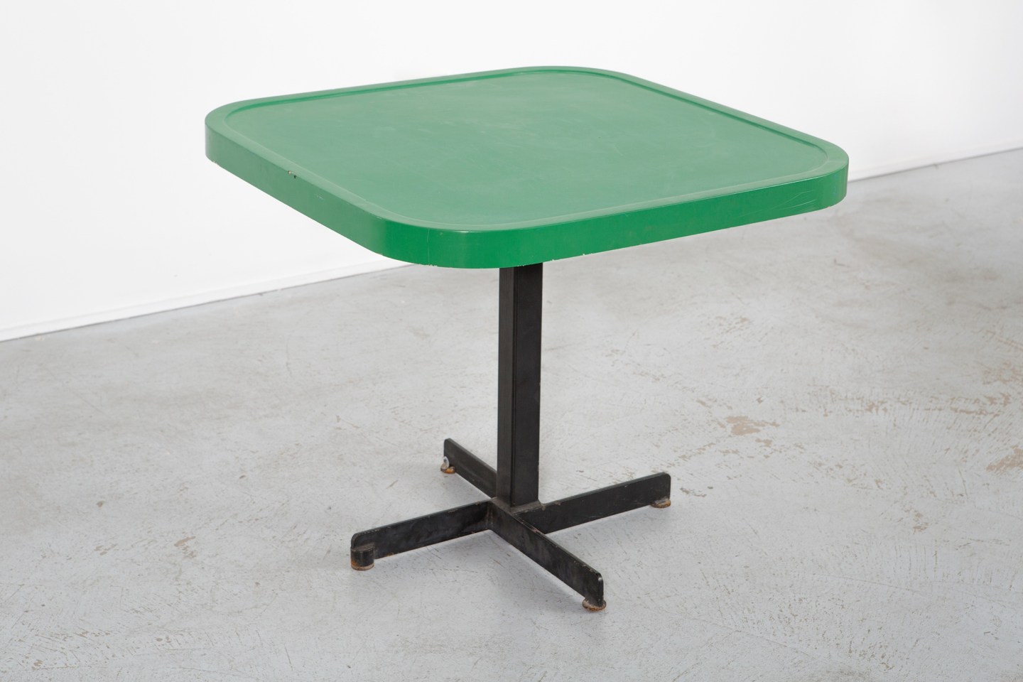 Image of Charlotte Perriand (1903 - 1999) &quot;Les Arcs&quot; pedestal table, c.1960