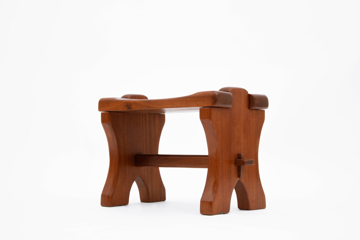 Odile Noll's side table/stool, side view from below