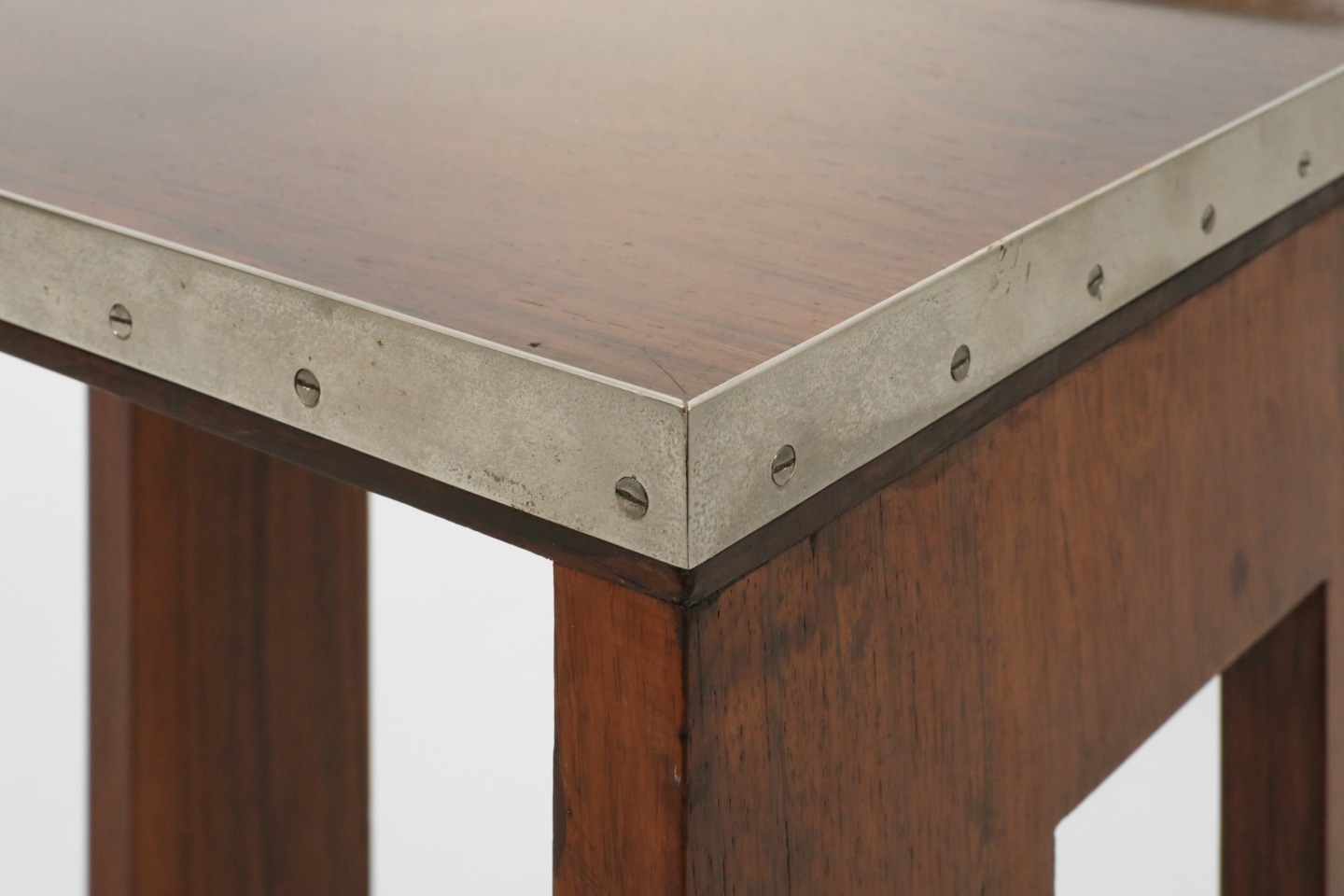 Michel Dufet Side table, c.1930_detailed view of table edge
