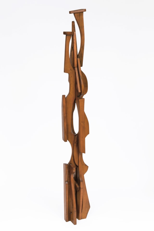 Ricardo Santamaria large wooden sculpture, full side view