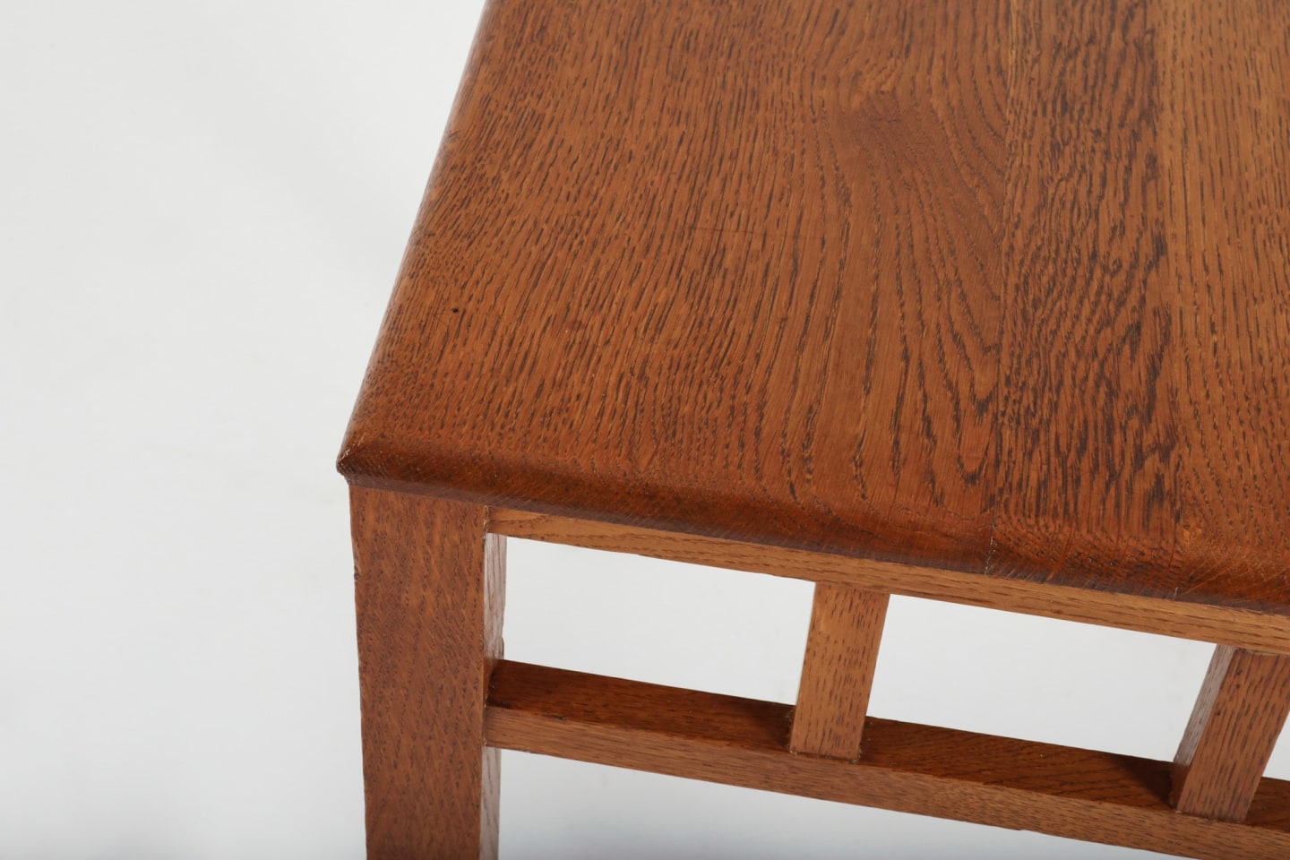 Francis Jourdain (1876 - 1958) Small table, c.1930_close up on tabletop edge