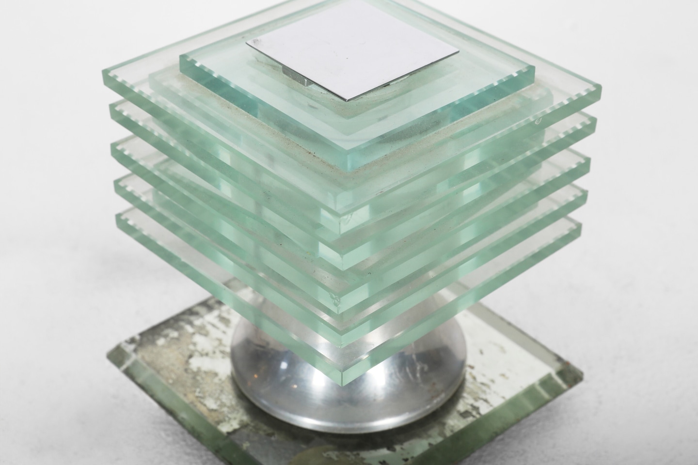 Maison Desny (1927 - 1933) Table lamp veilleuse, c.1930_details