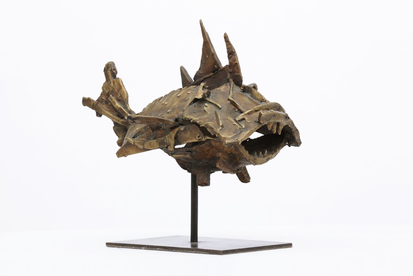 Algae Liberaki's bronze sculpture diagonal front view