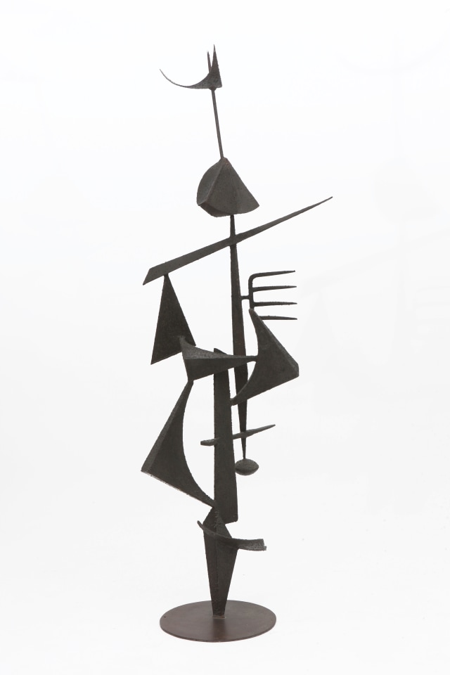 Michel Pinel's iron sculpture, full front view