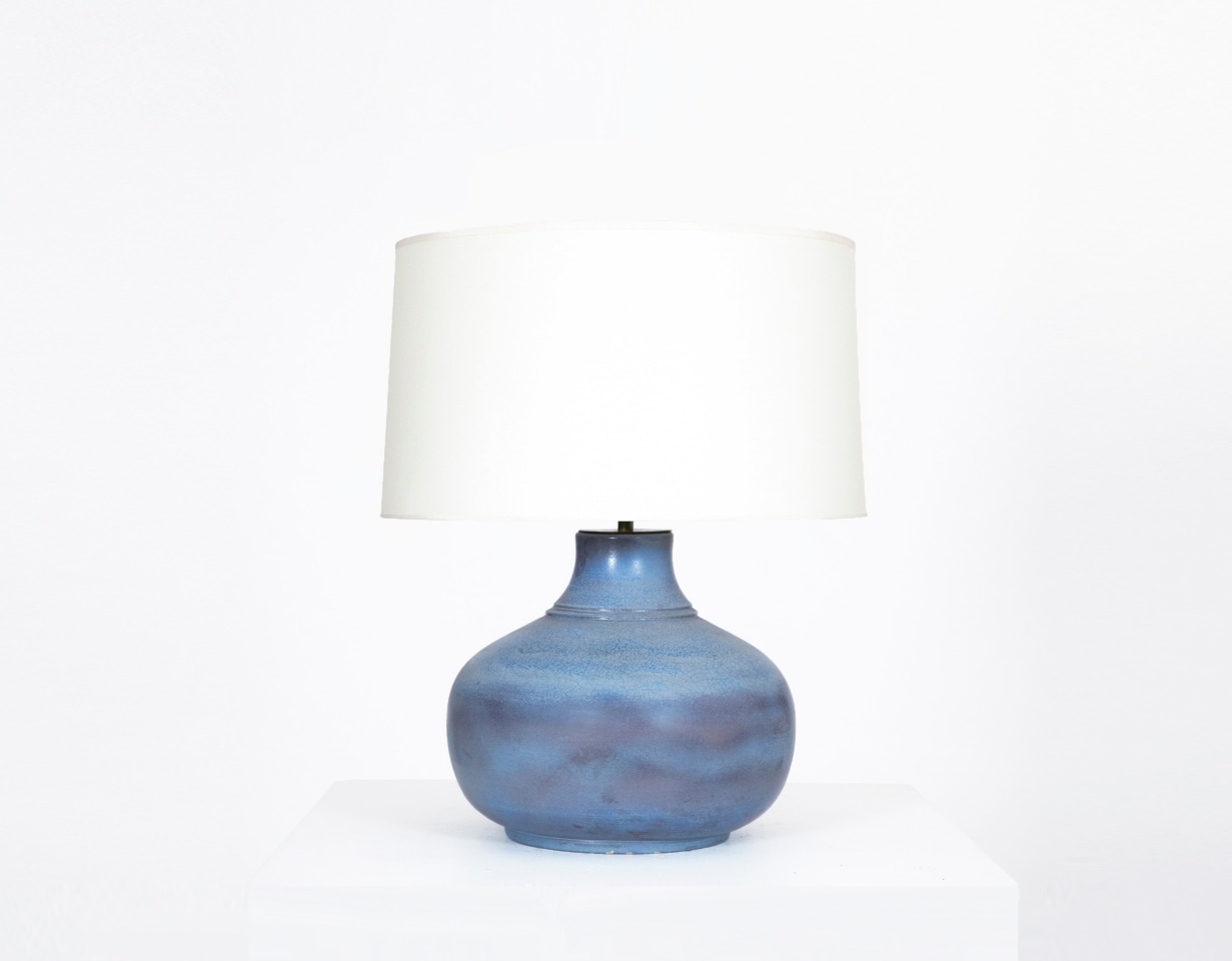 Marius Bessone's table lamp, full straight view