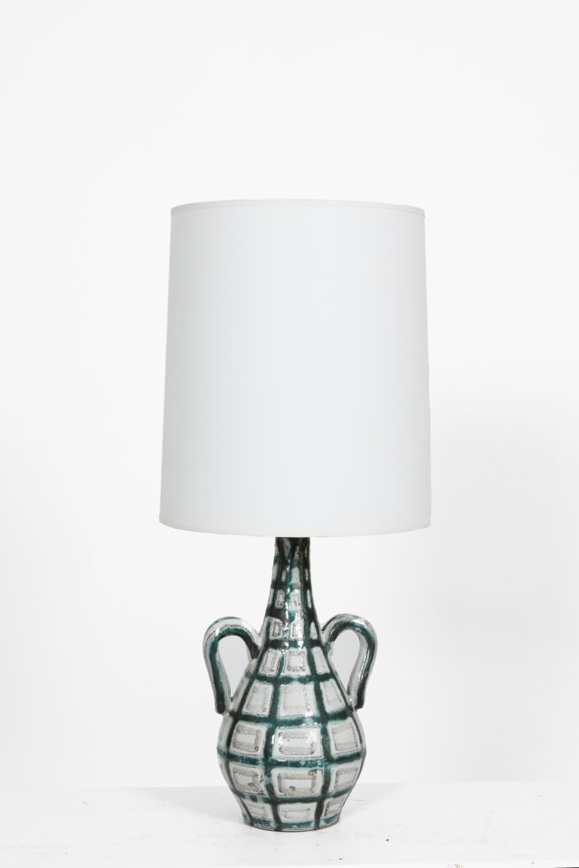 image of table lamp