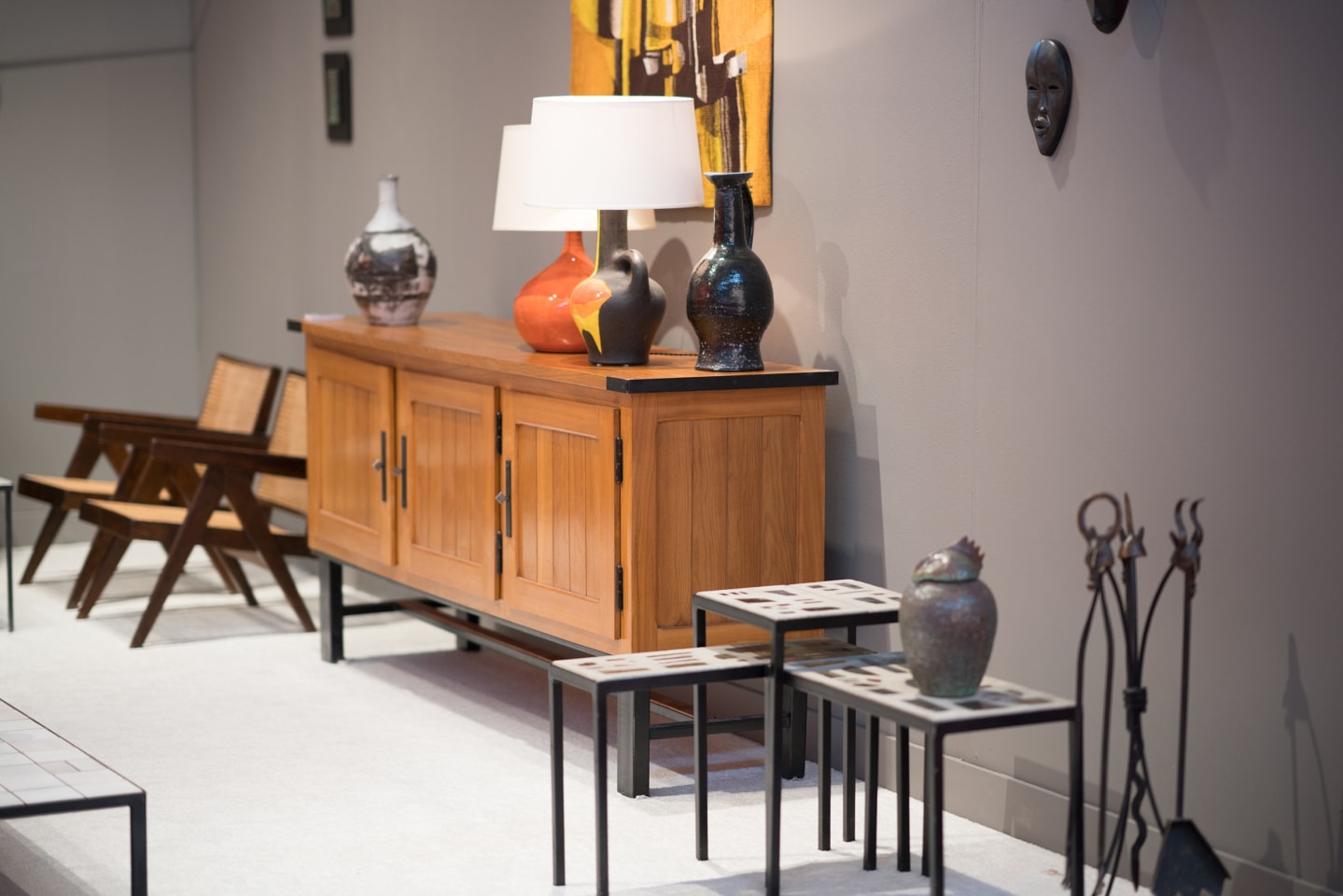 Side installation image of booth