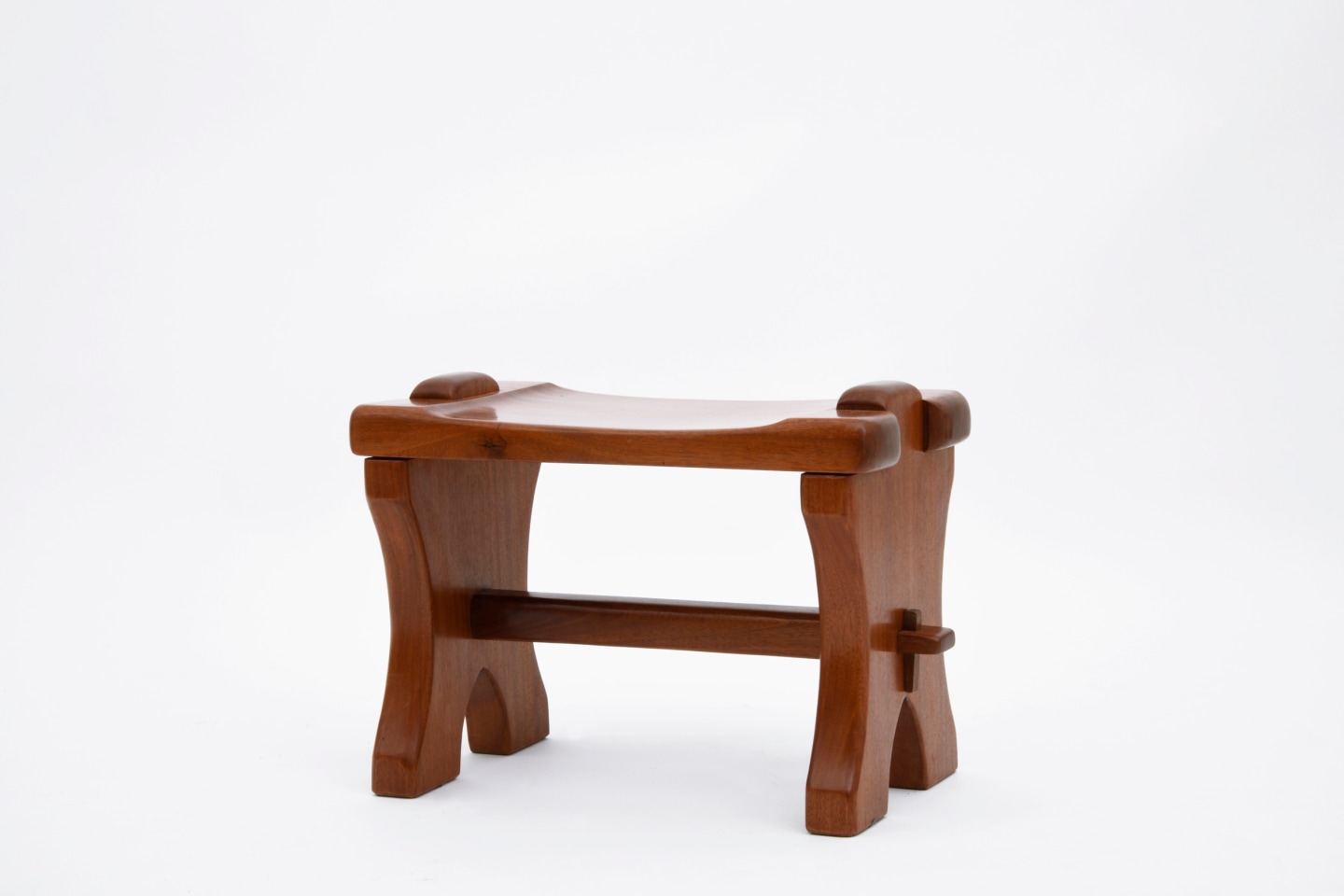 Odile Noll's side table/stool, diagonal view