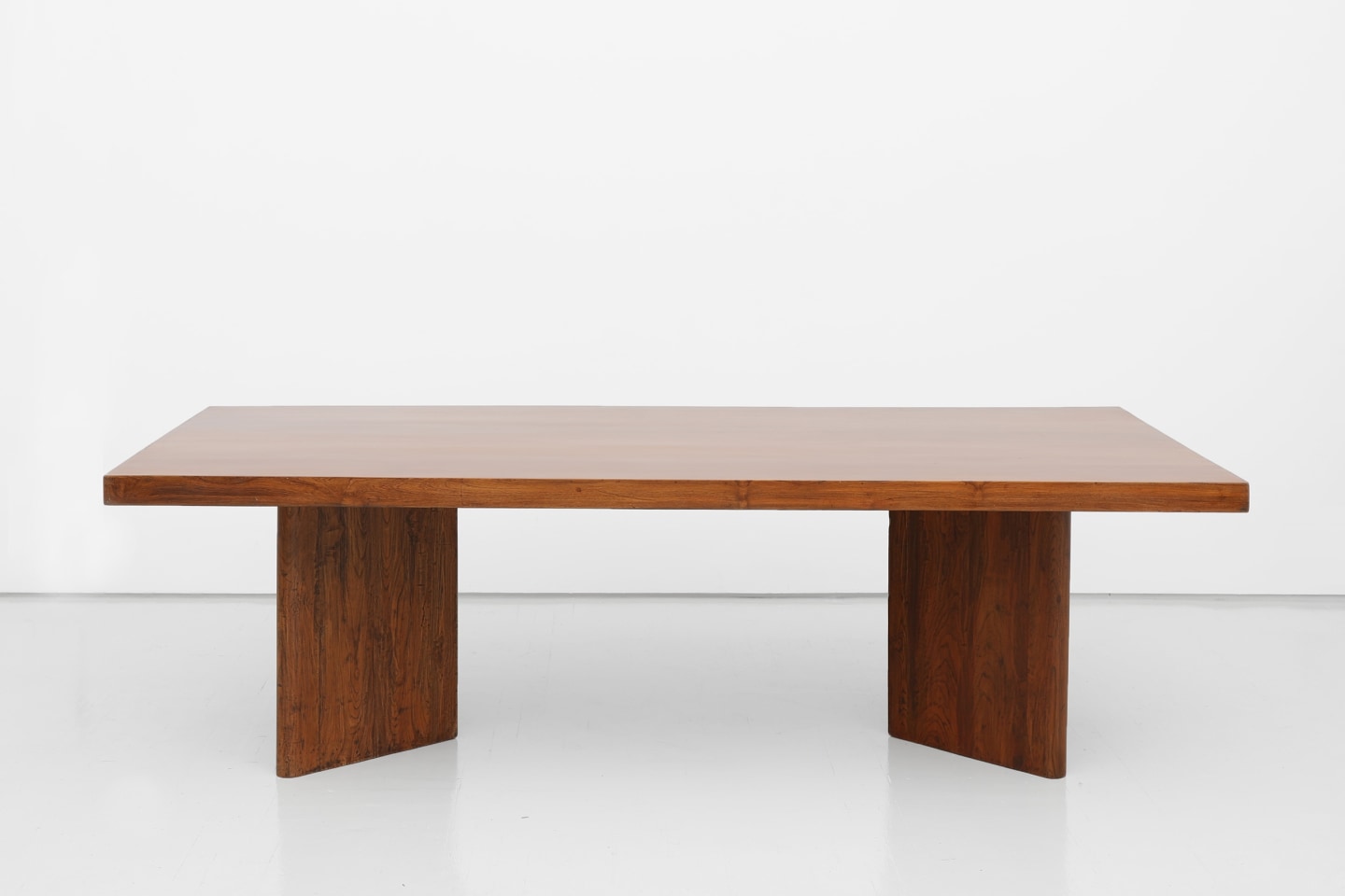 Pierre Jeanneret's Library table, full straight view from above