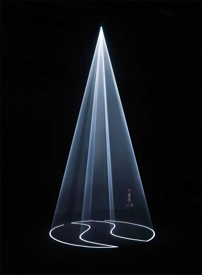 Anthony McCall - Artists - Sean Kelly Gallery