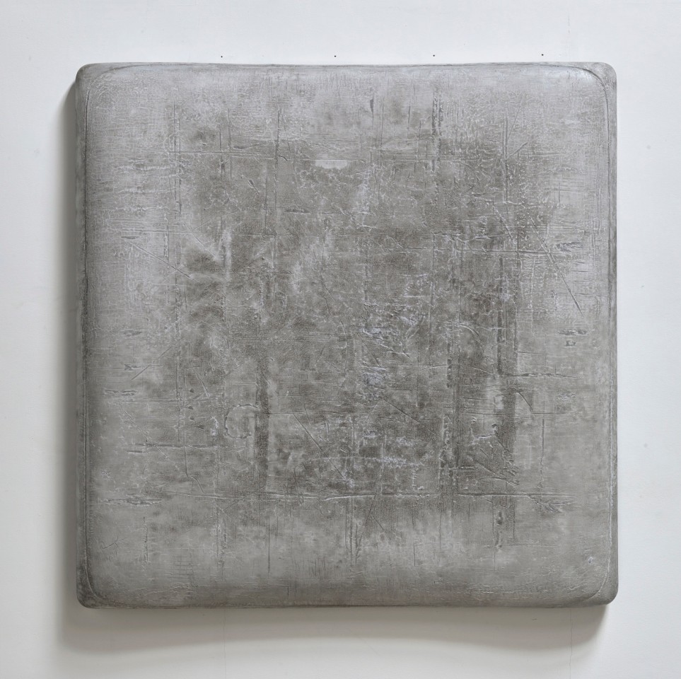 Delicate Dust&nbsp;纖塵, 2018, oil, lacquer, linen and wood