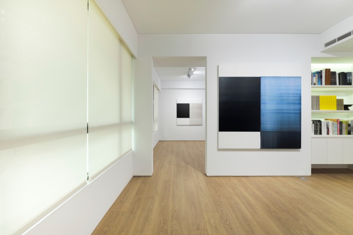 Installation view of&nbsp;Callum Innes&nbsp;at Sean Kelly Asia