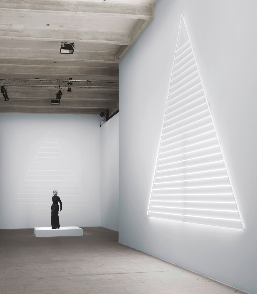Mai-Thu Perret