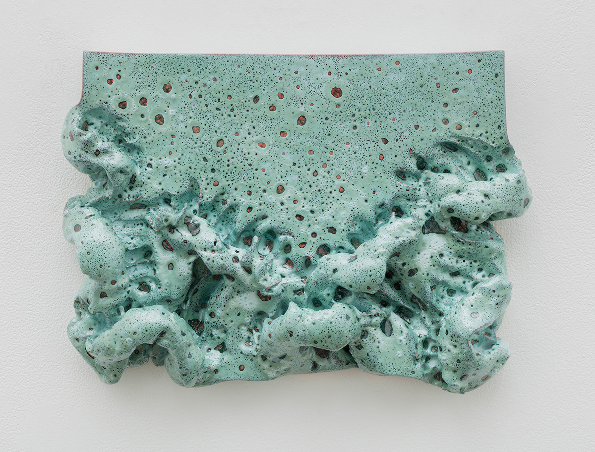 Mai-Thu Perret Pearls roll, gems tumble, every facet gleaming and tumbling, 2017