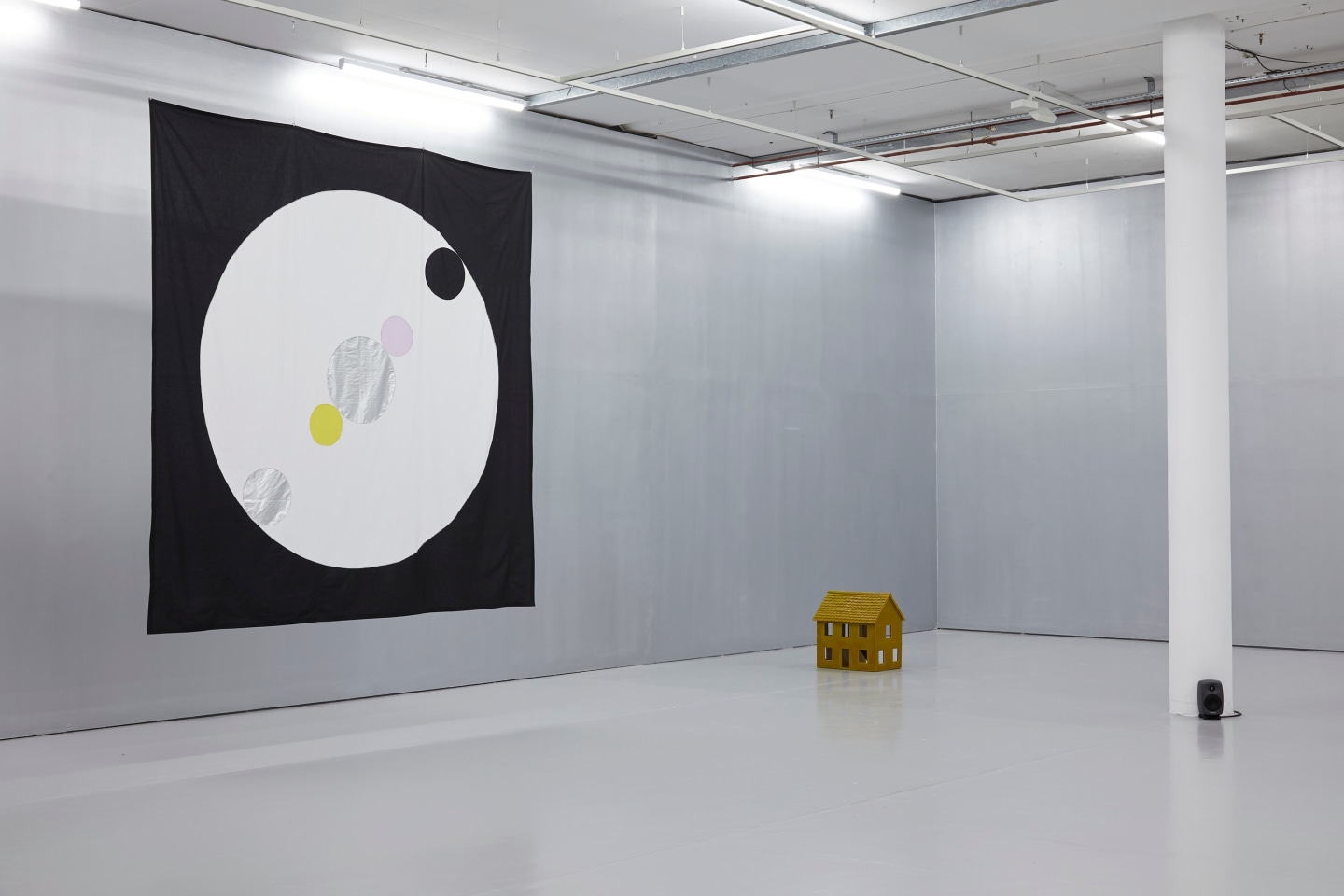 Mai-Thu Perret
