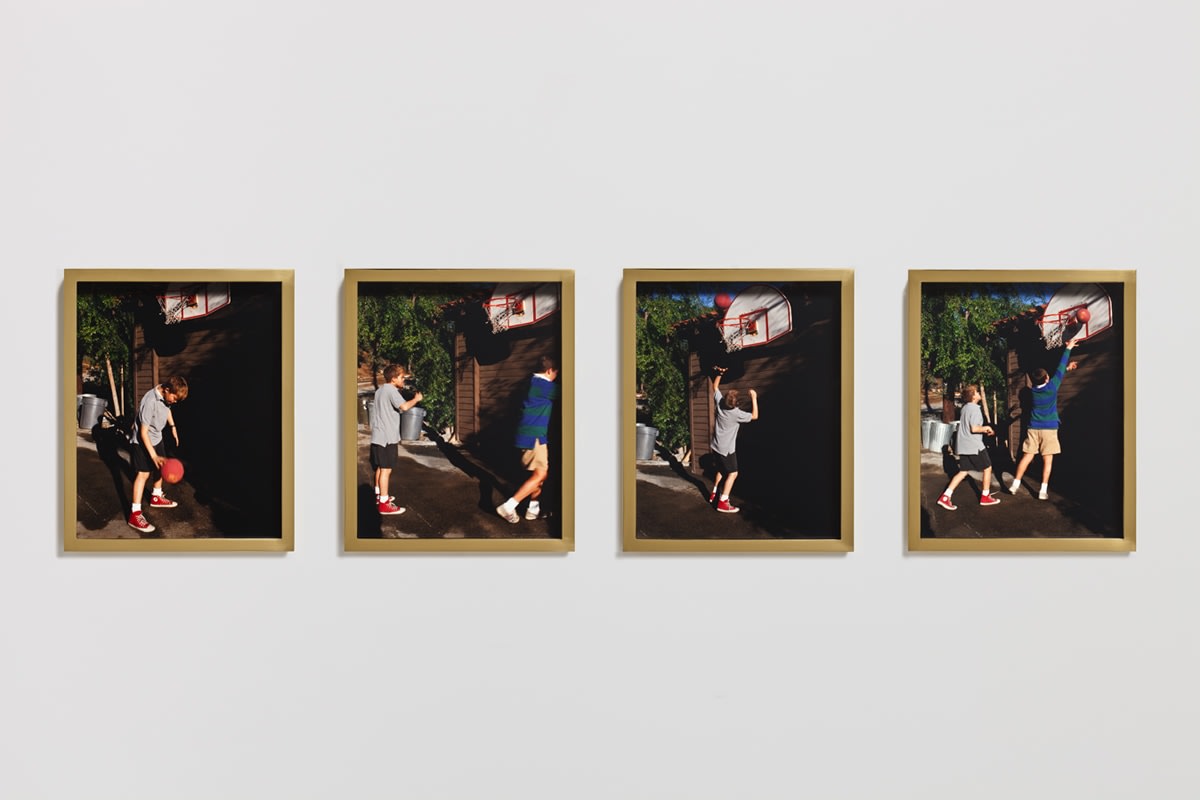 Elad Lassry Laurel Canyon, 2009