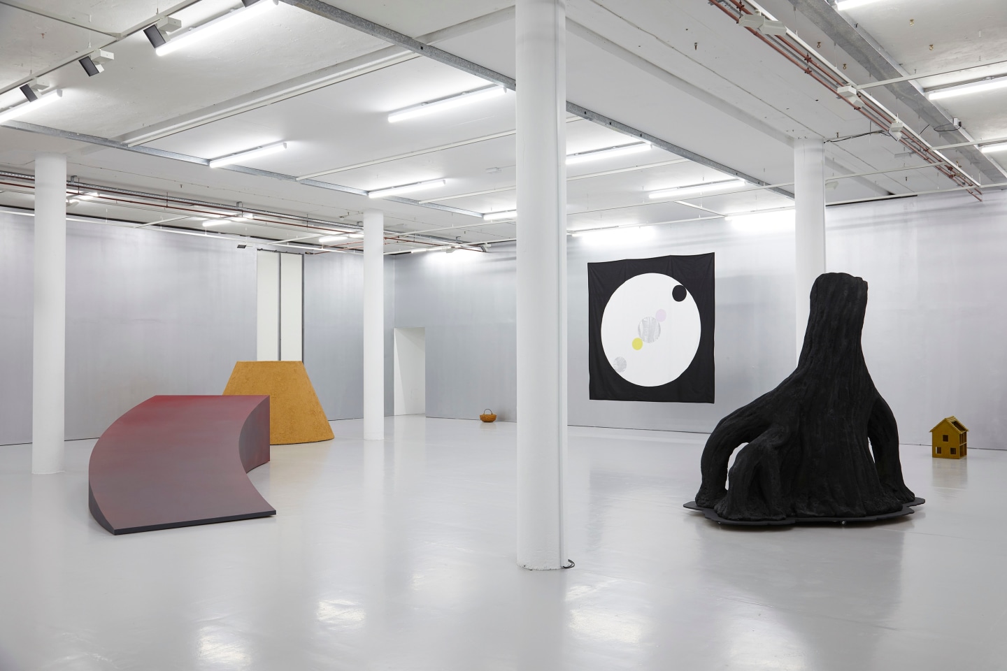 Mai-Thu Perret
