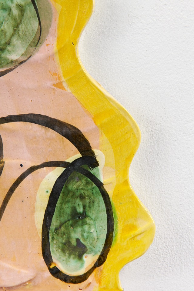 Betty Woodman, Balustrade Relief Vase 96-2, 1996