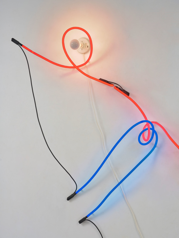 Keith Sonnier, Neon Wrapping Incandescent VI, 1968