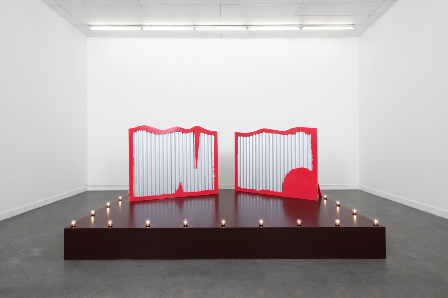 Mai-Thu Perret