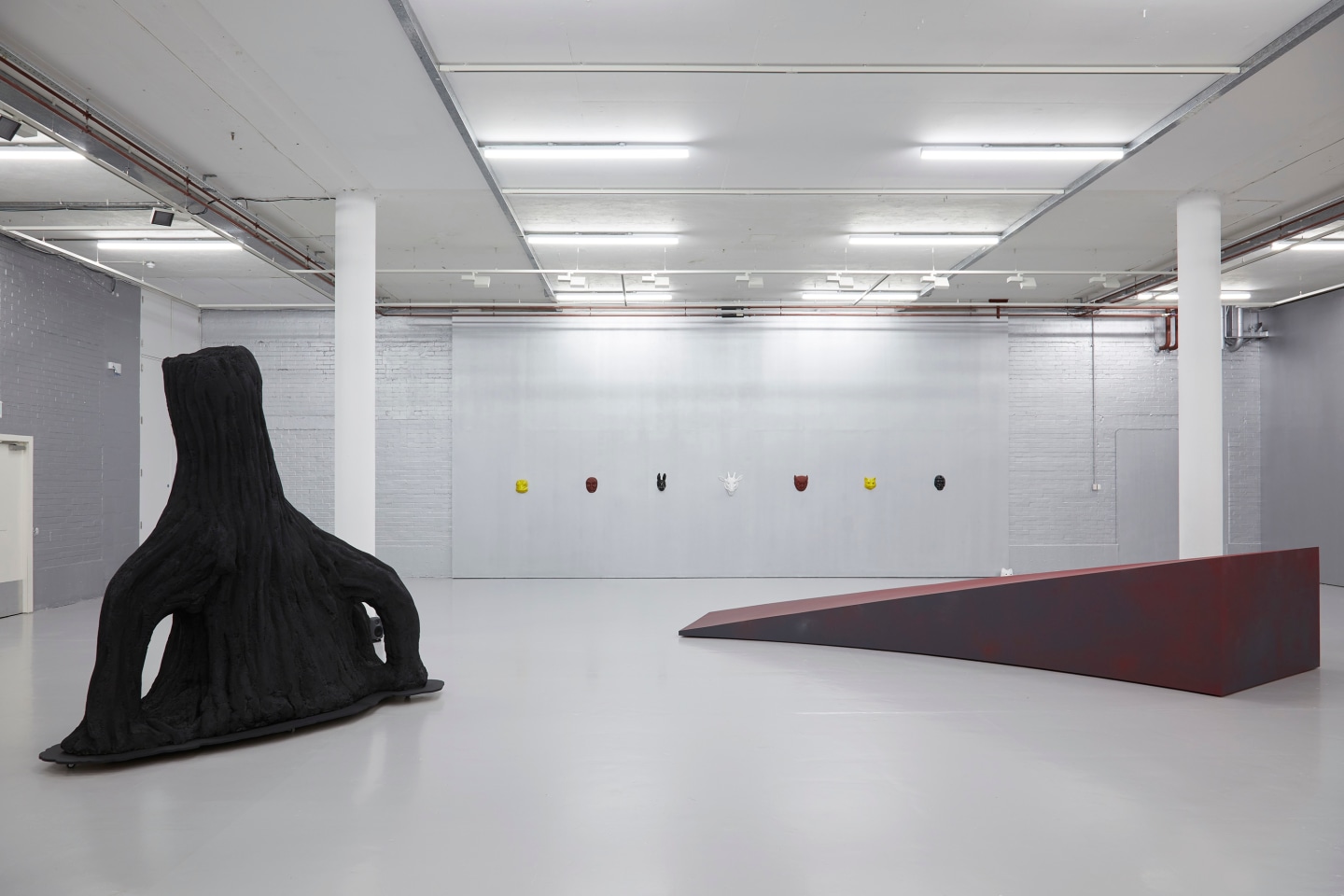 Mai-Thu Perret