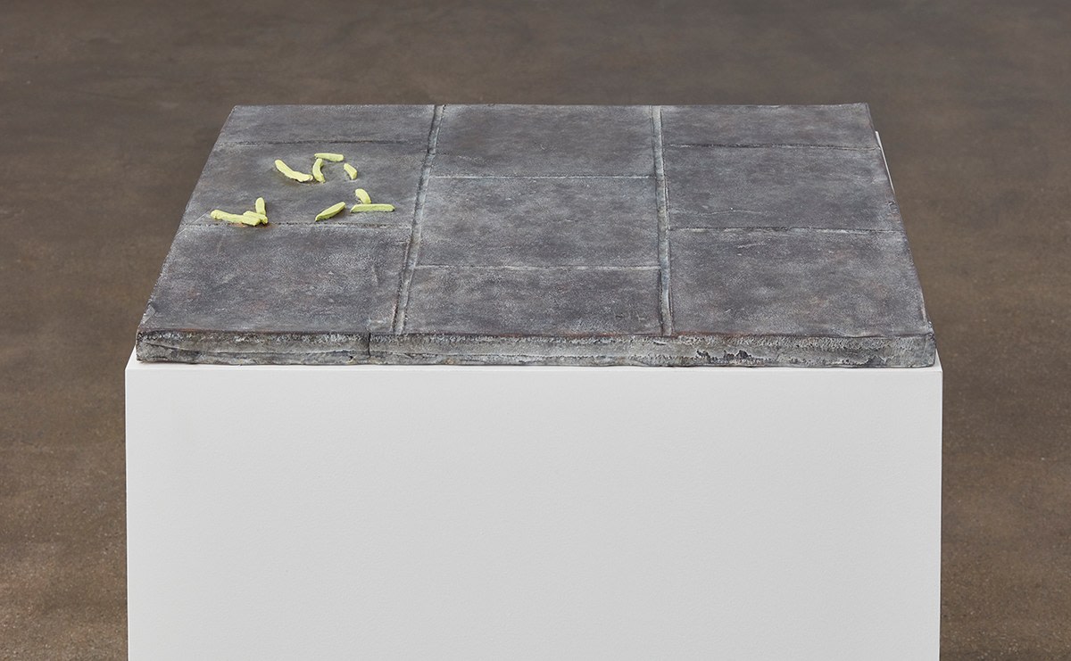 Ten French fries a paving, 2016