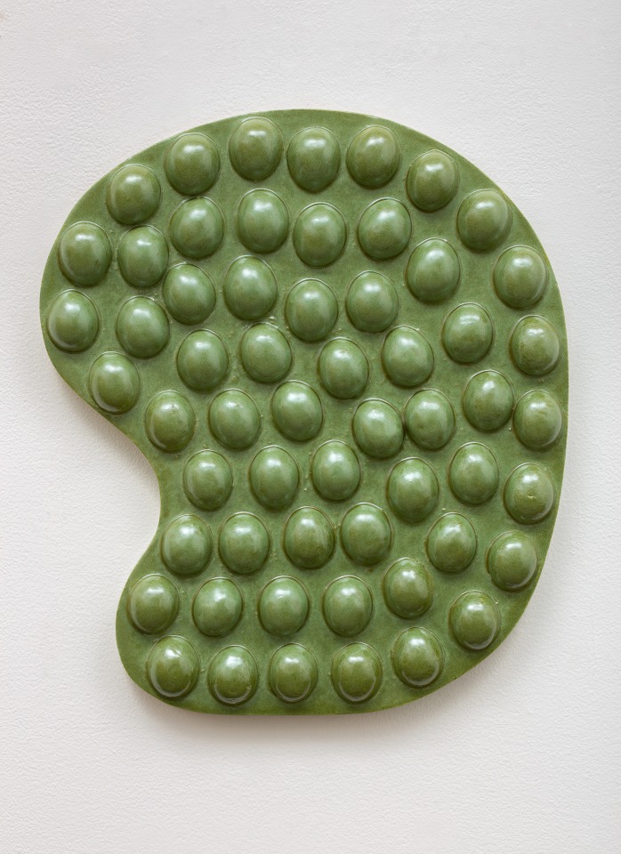 Mai-Thu Perret Above the saddle no person, below the saddle no horse, 2014