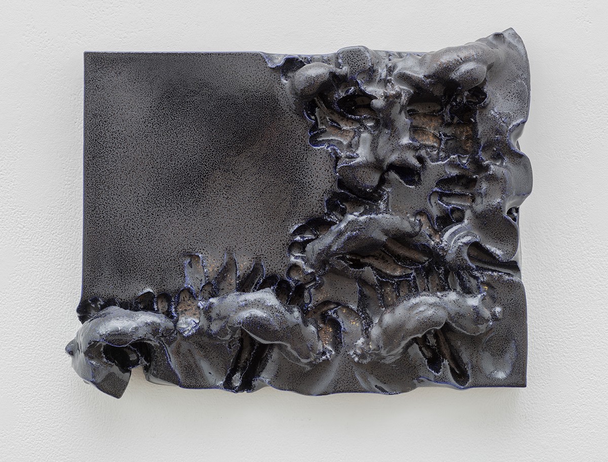 Mai-Thu Perret The flower in the garden, is it alive or dead?, 2017