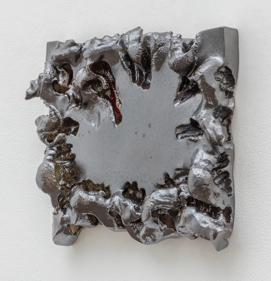 Mai-Thu Perret The red disk fills the universe,&nbsp;2017