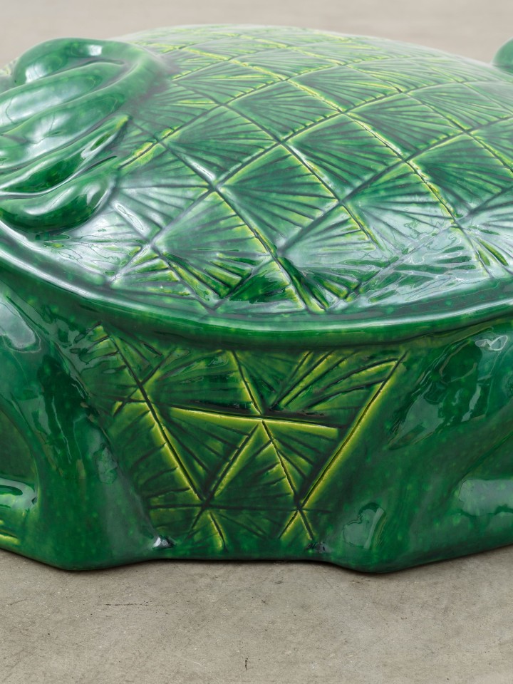 Mai-Thu Perret, Vast rumbling thunder and not a drop of rain II, 2022