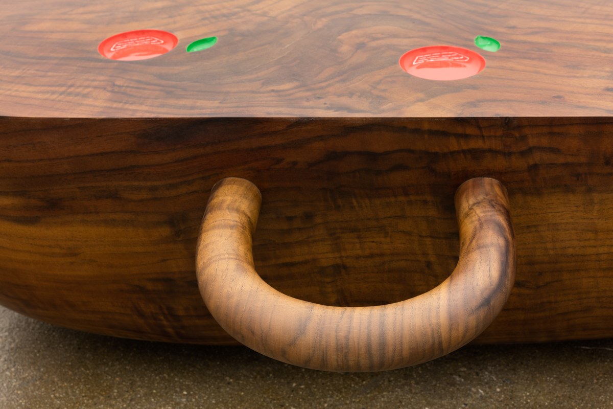 Elad Lassry Untitled (Carrier, Apples), 2015