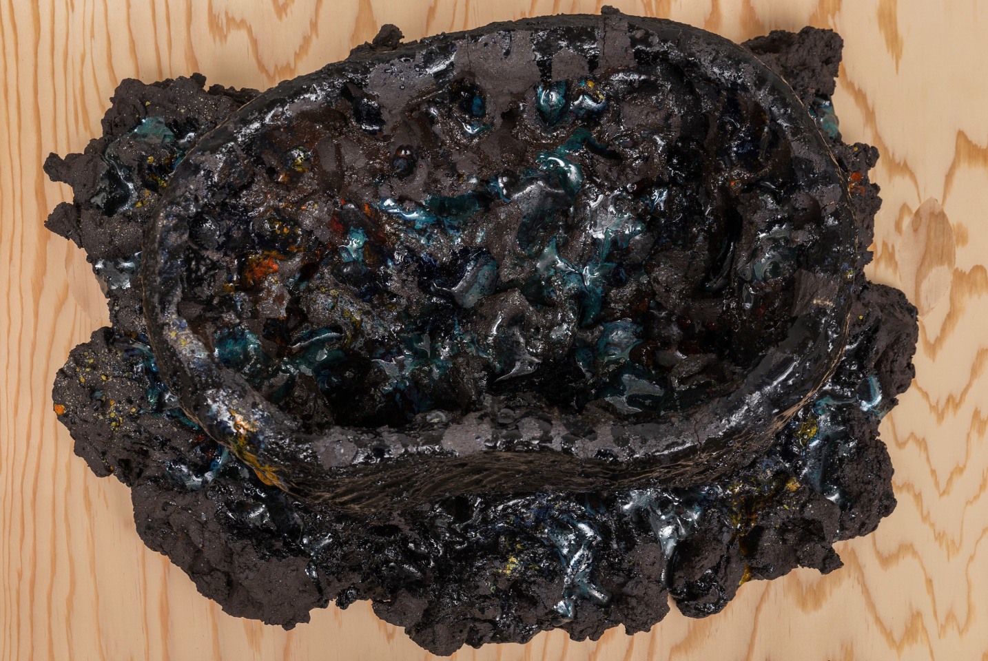 Mai-Thu Perret Among gods and humans, only I know, 2014