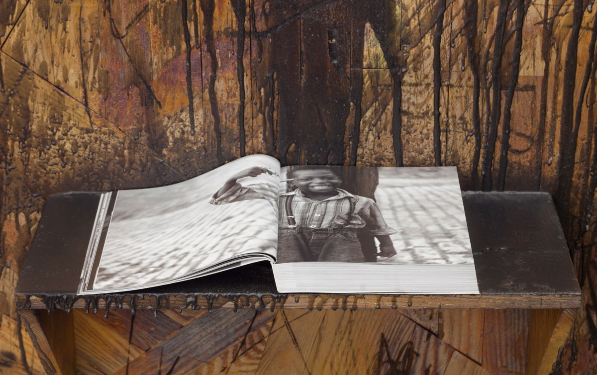 Rashid Johnson Two Smiles, 2014